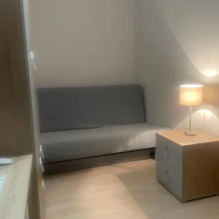 Apartment Room, комната, Miedzy Airport Wro A Centrum